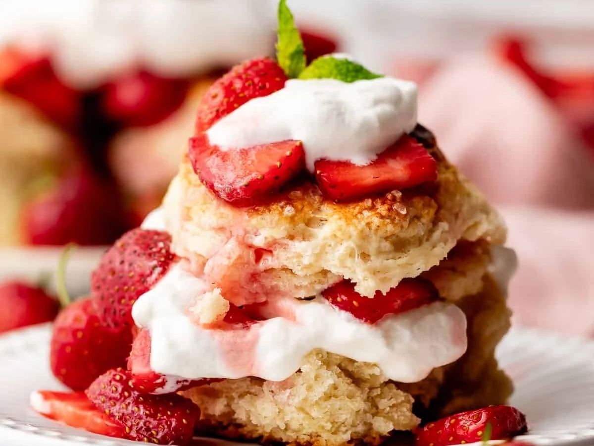 BYO Strawberry Shortcake